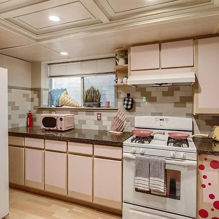 Barbie'S Dream Apt In The City Sacramento Luaran gambar