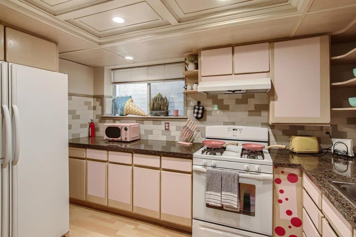 Barbie'S Dream Apt In The City Sacramento Luaran gambar