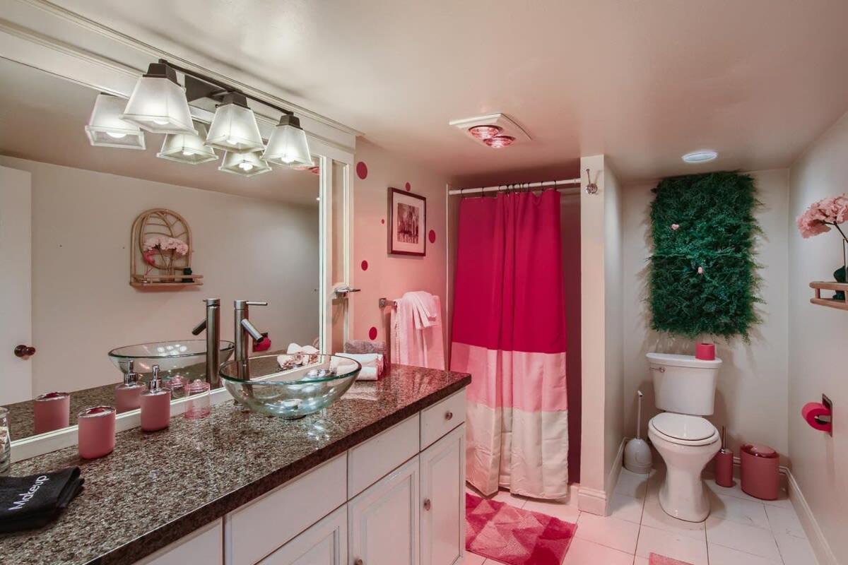Barbie'S Dream Apt In The City Sacramento Luaran gambar